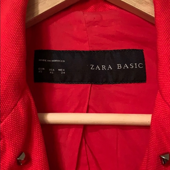 Zara Red Blazer - Picture 3 of 3